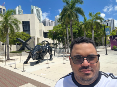 Miami Bull Crypto 2025